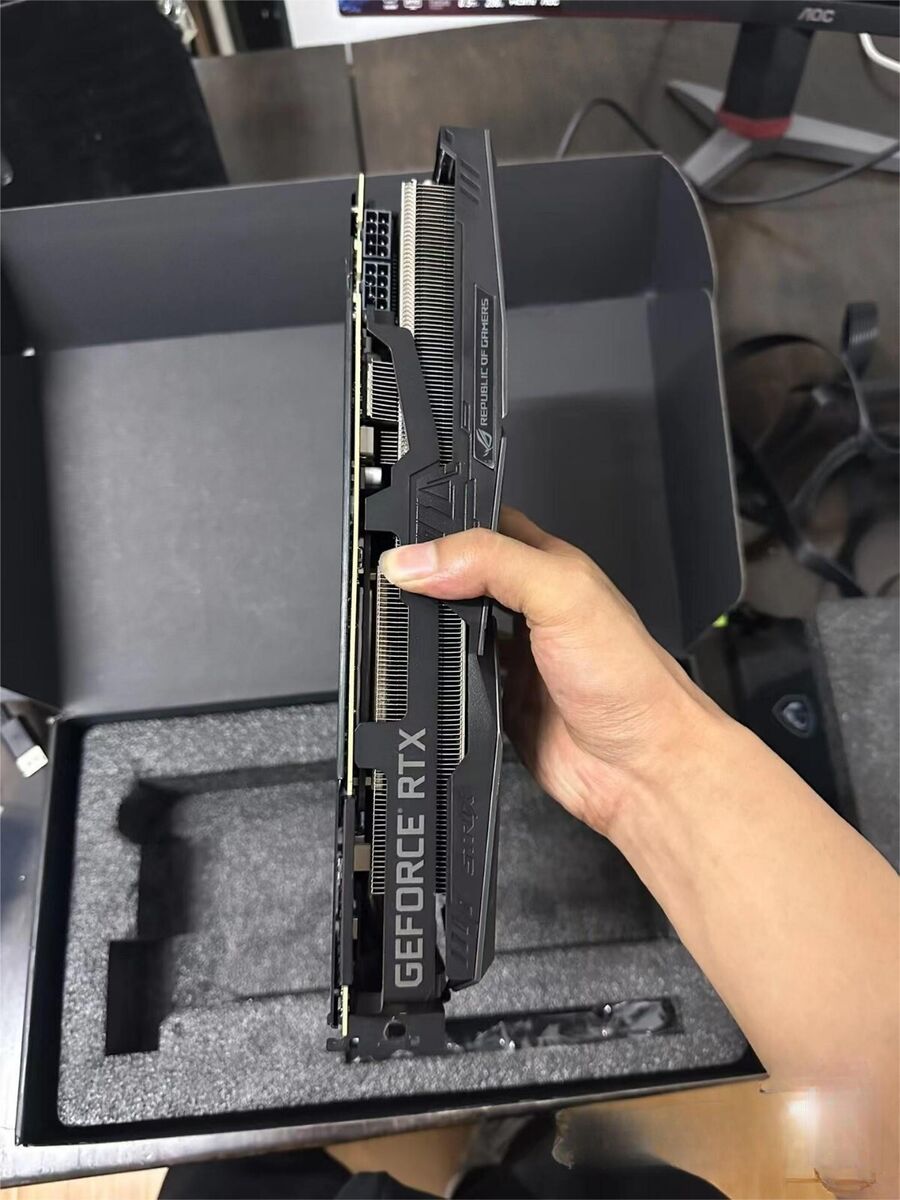 ASUS ROG Strix NVIDIA GeForce RTX 2080 TI OC 11GB GDDR6 ASUS ROG Strix NVIDIA GeForce RTX 2080 TI OC 11GB GDDR6