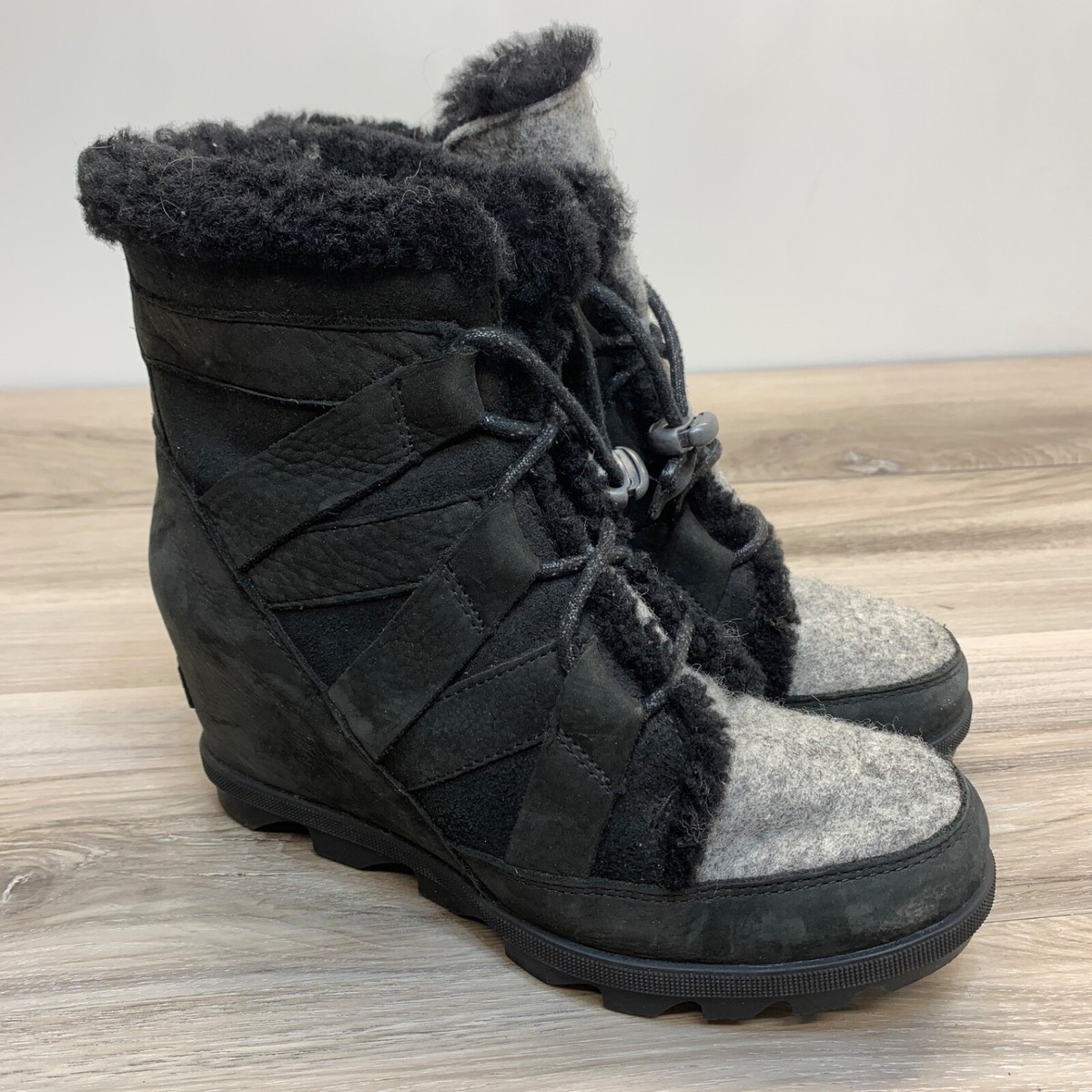 超美品 SOREL ソレル　スノーブーツ　26cm SOREL レディースブーツ 26cm