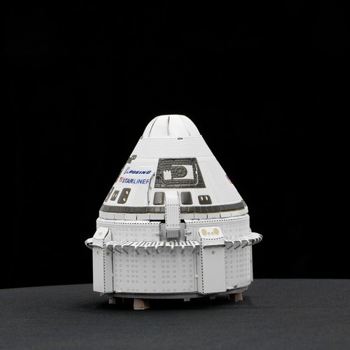 NASA Boeing Starliner Spacecraft Metal Earth Steel Model Kit NEW SEALED - Picture 4 of 9