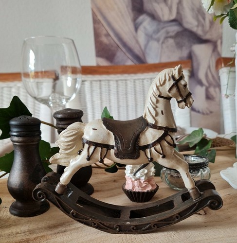 Schaukelpferd Weihnachten Christmas Advent Landhaus Shabby Vintage Deko 