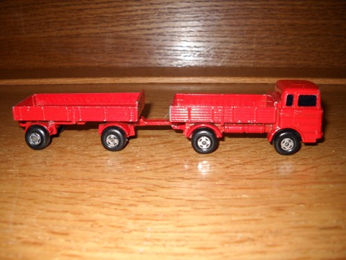 Matchbox Lesney Superfast Mercedes Truck & Trailer - Picture 4 of 8