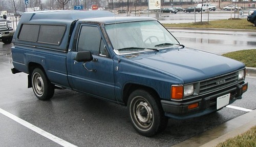For Toyota Hilux LN40 Pick Up '83 - '88 Set Manual Bush Gear Upper Lever - Picture 9 of 9