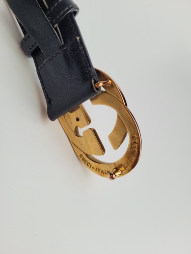 Cinturón de cuero casi negro con logotipo vintage con logotipo de Gucci GG. - Imagen 8 de 9