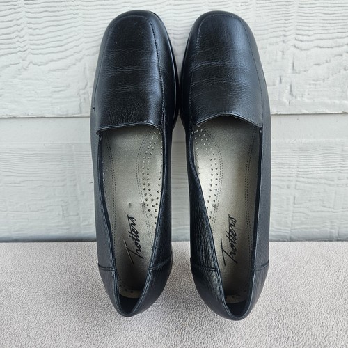 Trotters Jenn Black Leather Loafer Slip-On Shoe Women SZ 9 Flats - Picture 8 of 12