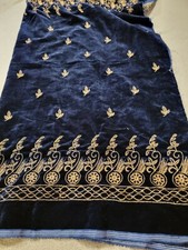 Pakistani / Indian Women's Navy Blue Embroidered Velvet Shawl