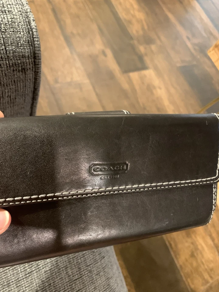 Cartera Coach CC927 para mujer - negra multi/plateada, con bloqueo giratorio y chequera Foto 3 de 4