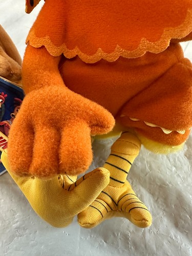 Vintage 2000 Dreamworks Playmates Chicken Run Babe Ginger Plush Toys Figures - Picture 6 of 11