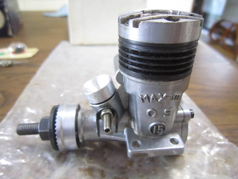 Raro Motor de Avión Modelo Línea de Control OS Max 29 "Twin Stack" Años 50 Excelente Foto 4 de 4