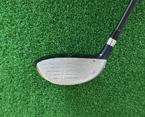 Nike T40 4 Fairway Wood 17* Nike Stiff Flex Graphite Shaft Mens RH + HC - Picture 2 of 9
