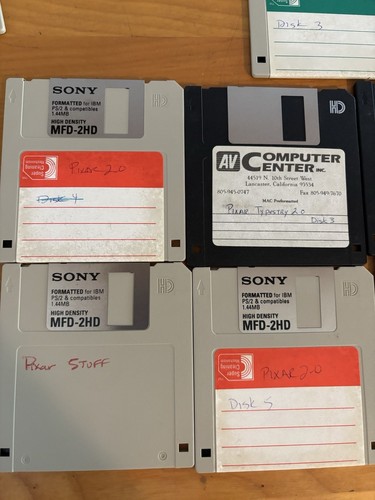 Vintage Macintosh Floppy Disk Lot With Pixar Typestry And Pixar 2.0 - Picture 8 of 10