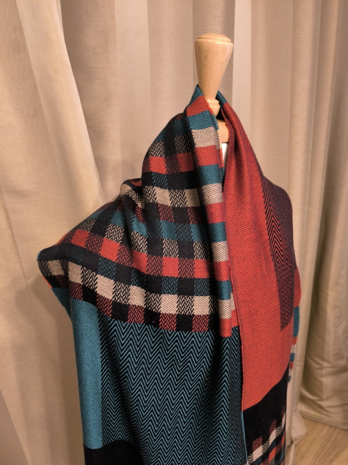 Fabulous Preloved  Missoni Designer Scarf image 10