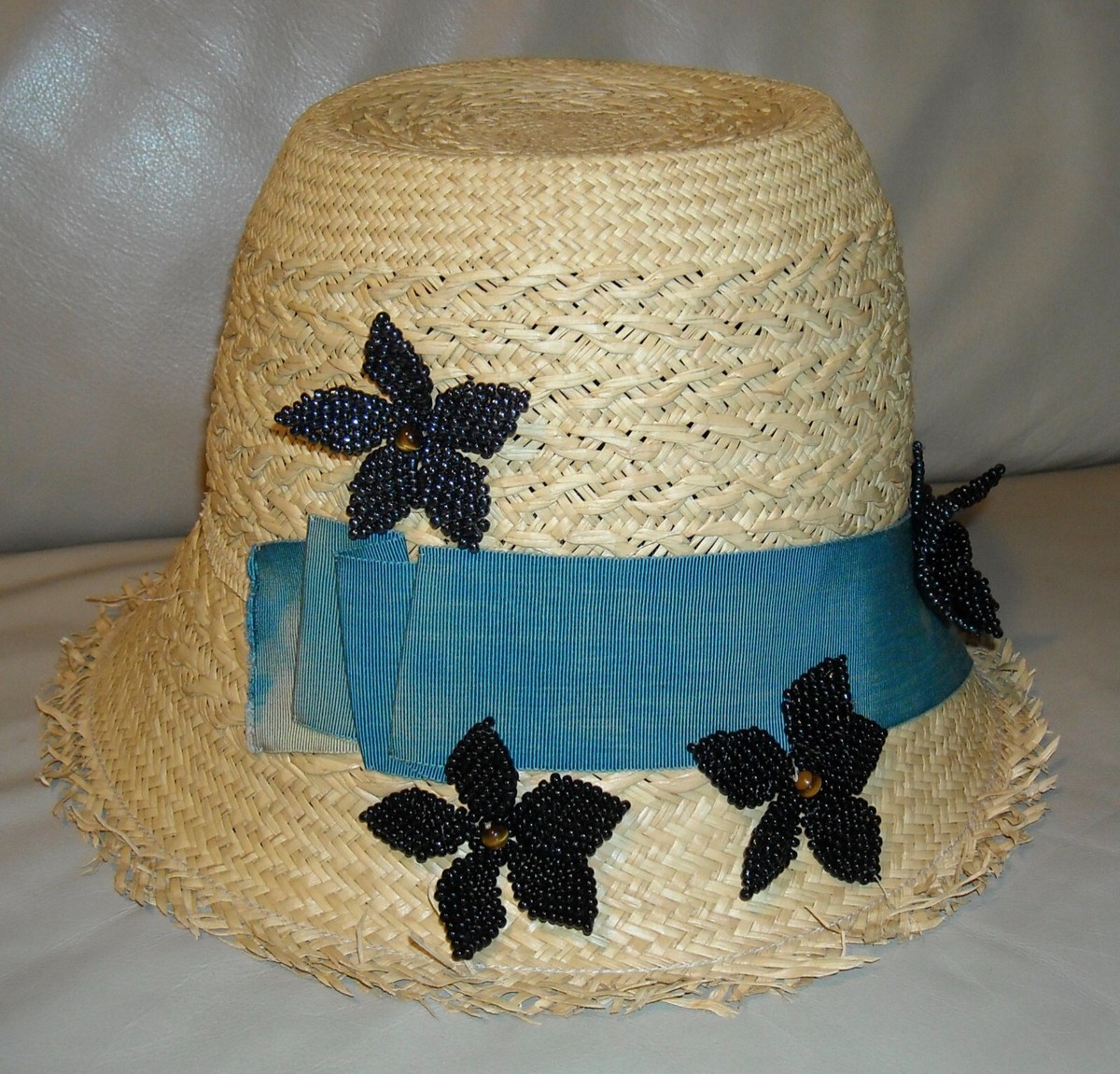 NWT Women display picture 1