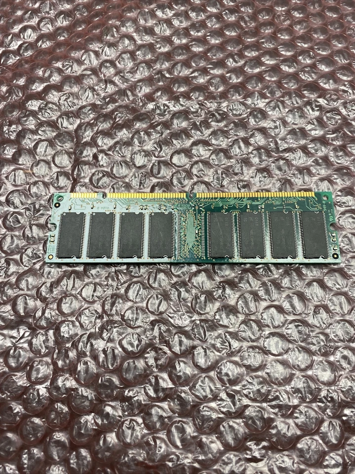 Micron 128MB DS 64 3.3V Gold DIMM, MT16LSDT1664AG-133C7 - Image 3 of 4