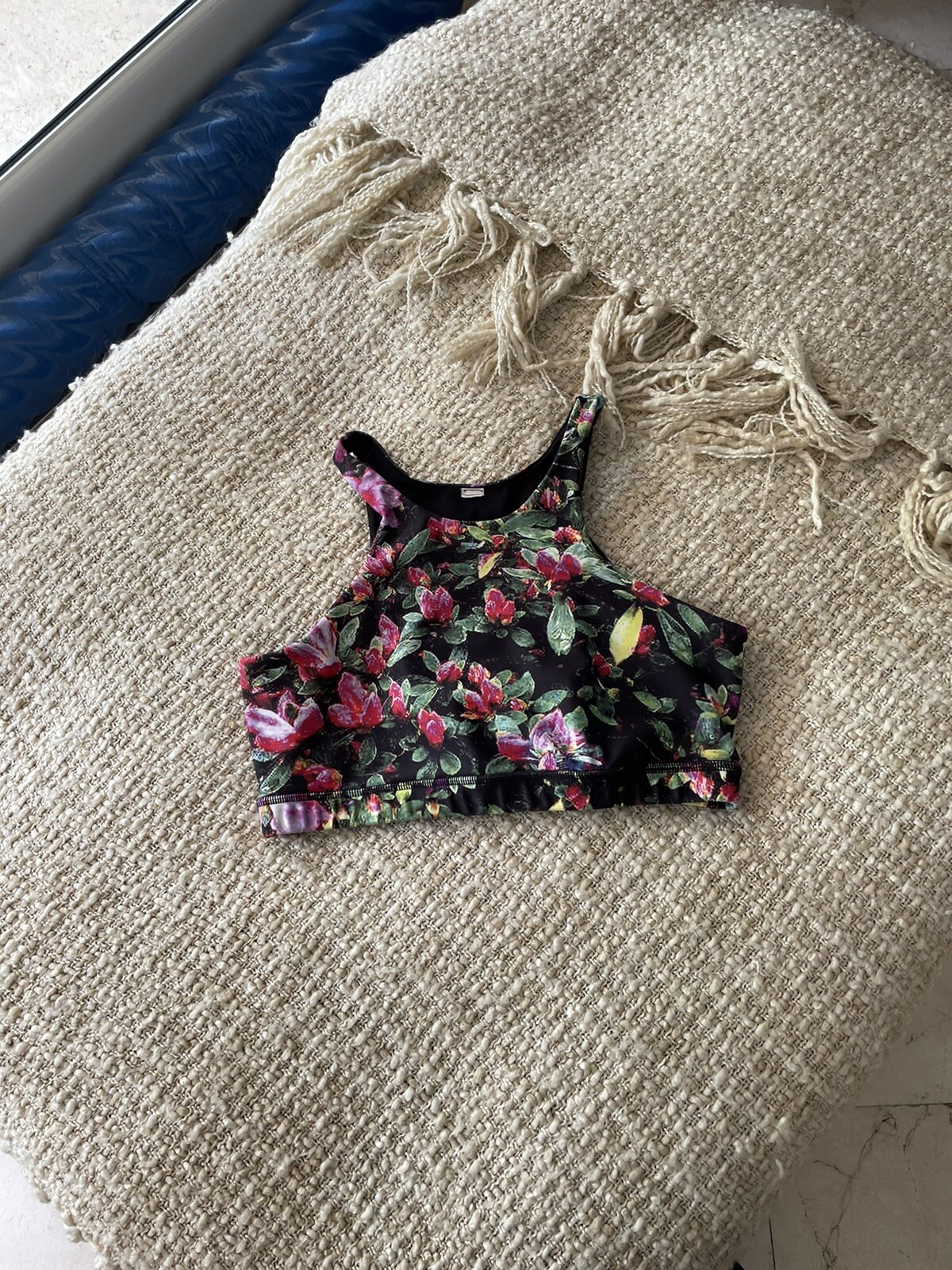womens crop top-image