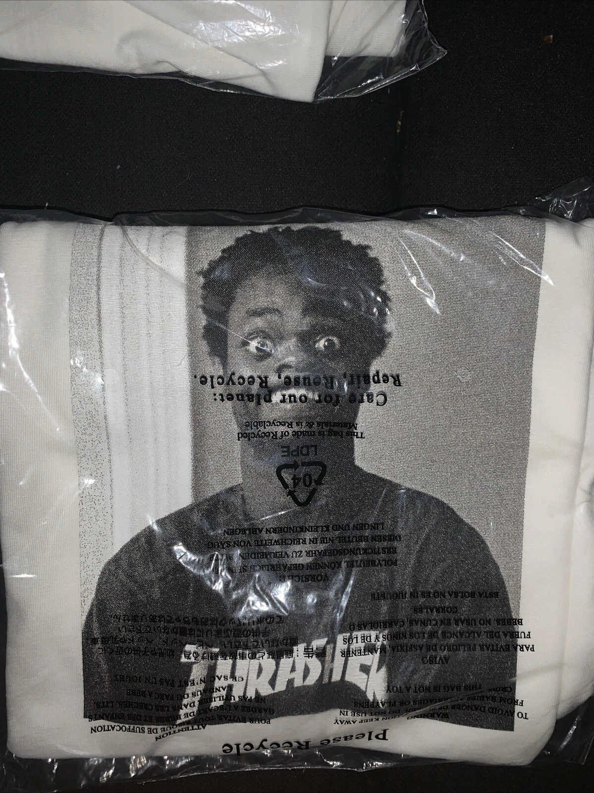 T shirt SUPREME THRASHER HAROLD TAILLE GRAND FW24 blanc rare épuisé skate hype