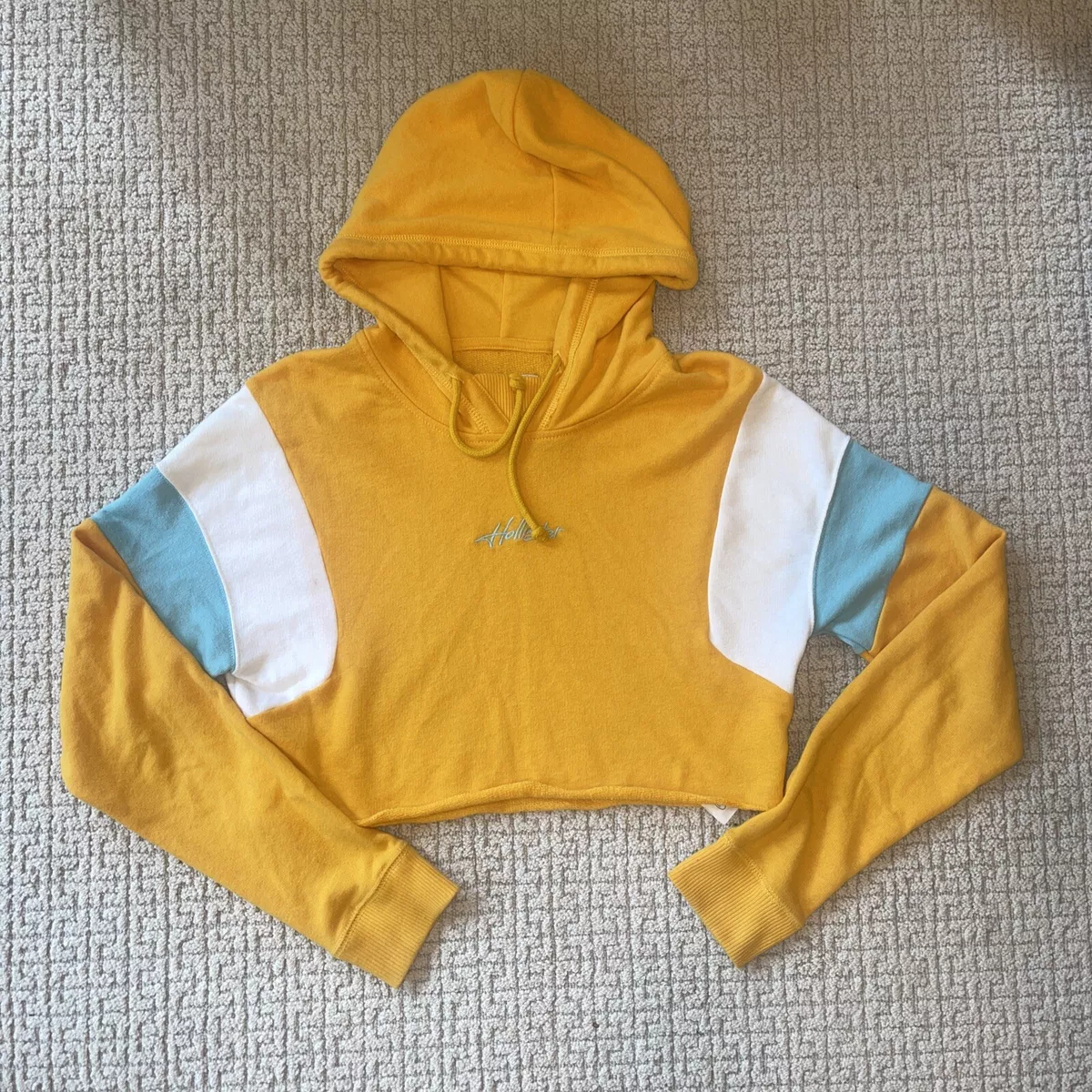 Hollister cut off crop clearance hoodie