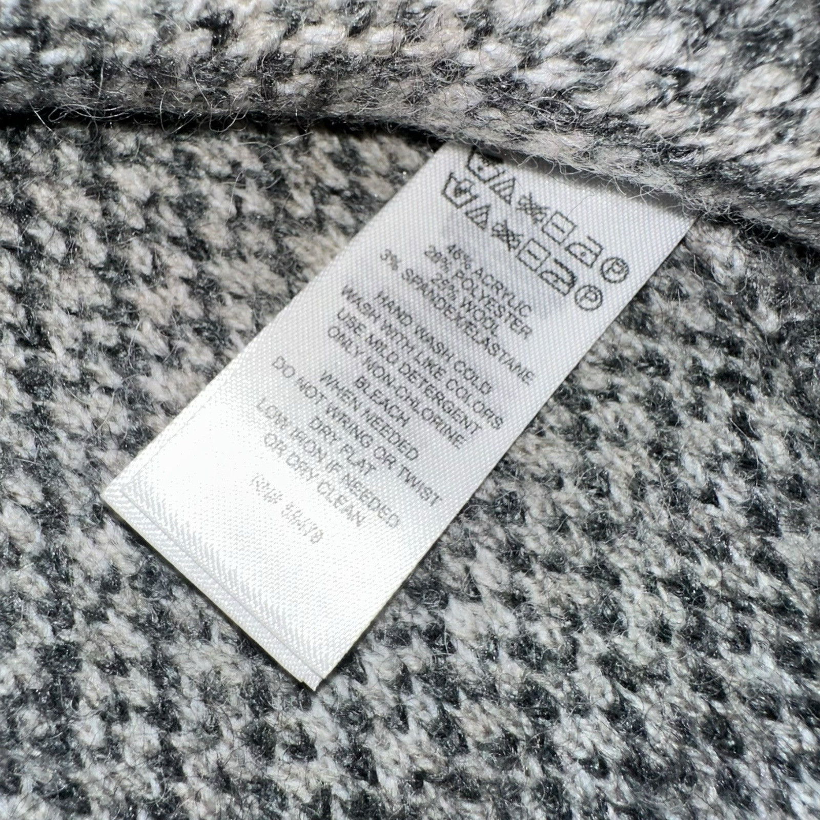 Max Studio Gray/White Wrap One Button Sweater Jac… - image 7