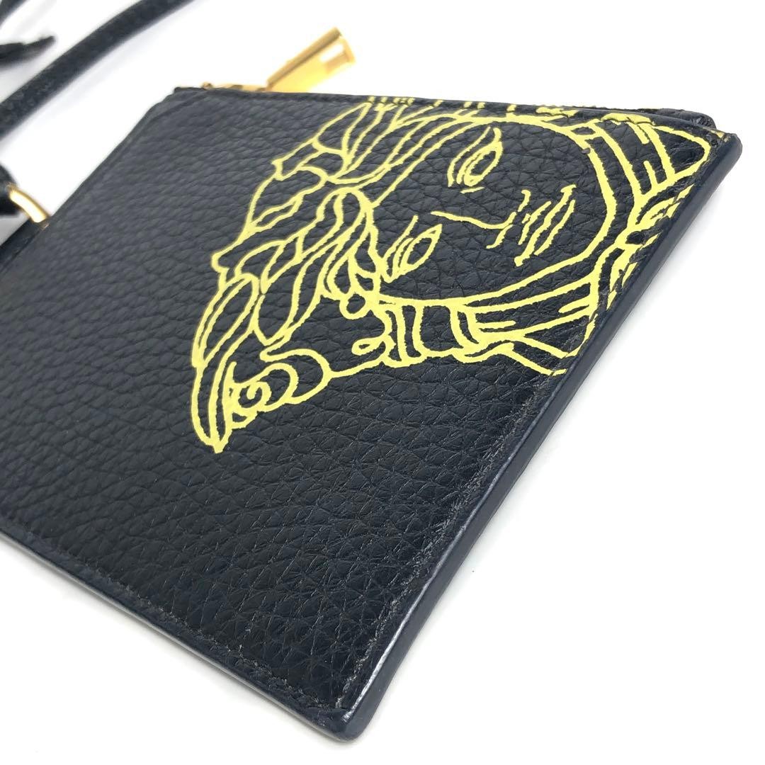 Versace Medusa Wallet Coin Case Black Unisex with Detachable Strap Used thumbnail 4