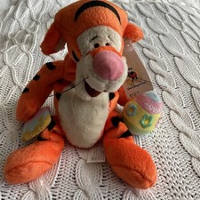 Disney Winnie The Pooh Easter Tigger Bean Bag Plush 1999 New With Tags