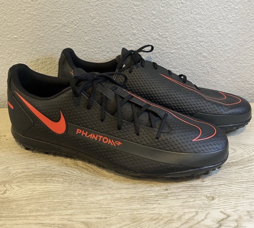 NIKE Phantom GT Academy IC Indoor Soccer CK8467-060 Black Red Shoe