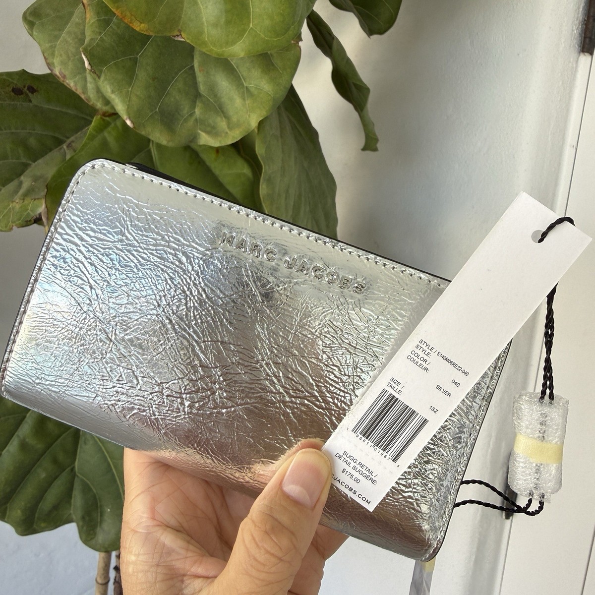 Marc Jacobs Leather Compact Zip Wallet Silver | eBay