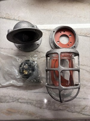 PAULUHN ELECTRIC MFG. CO. MODEL: 729A MAX 250 Volt Unused