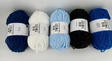 LOT OF 5, Joann Big Twist Posh Yarn, Winter Christmas Blueberry new discontinued