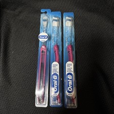 3 Pack Oral-B Indicator 35sft Soft Adult Manual Toothbrushes PINK