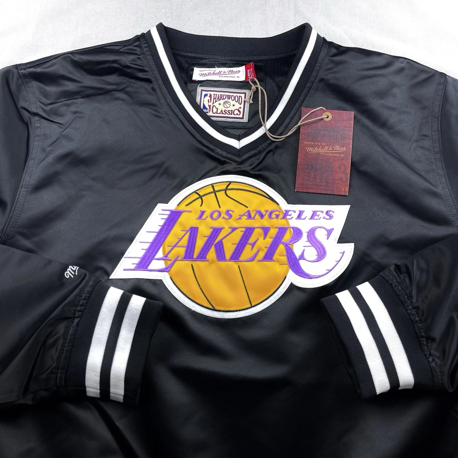 Mitchell & Ness Los Angeles Lakers Hardwood Classics Pullover Satin Jacket Large image 2