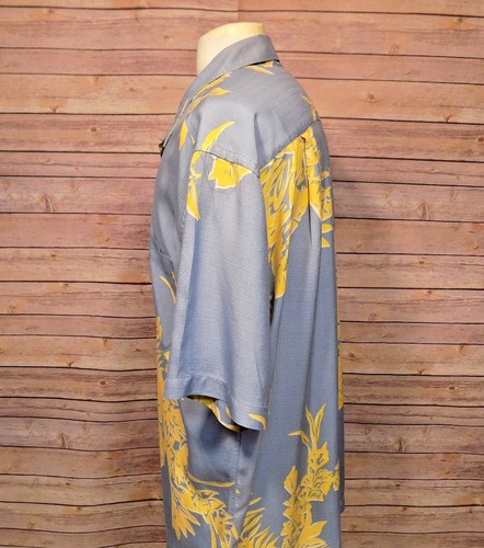 NAUTICA Men's Shirt Short Sleeve Button Front Silk Blue Yellow Size XL - Picture 3 of 5