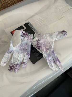 グローブ UA SPOTLIGHT GLUEGRIP UNDER ARMOUR UA SPOTLIGHT GLUE GRIP LIMITED EDITION SKILL FOOTBALL