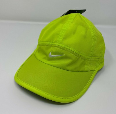 NIKE Women's DRI-FIT Featherlight 2.0 