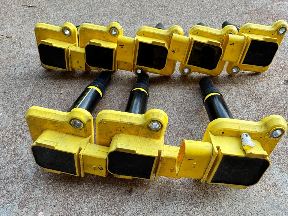 Holley ACCEL Ignition Coil - SUPERCoil - VW / Audi 1.8L - 15% hotter!! 140274 - Image 4 of 4