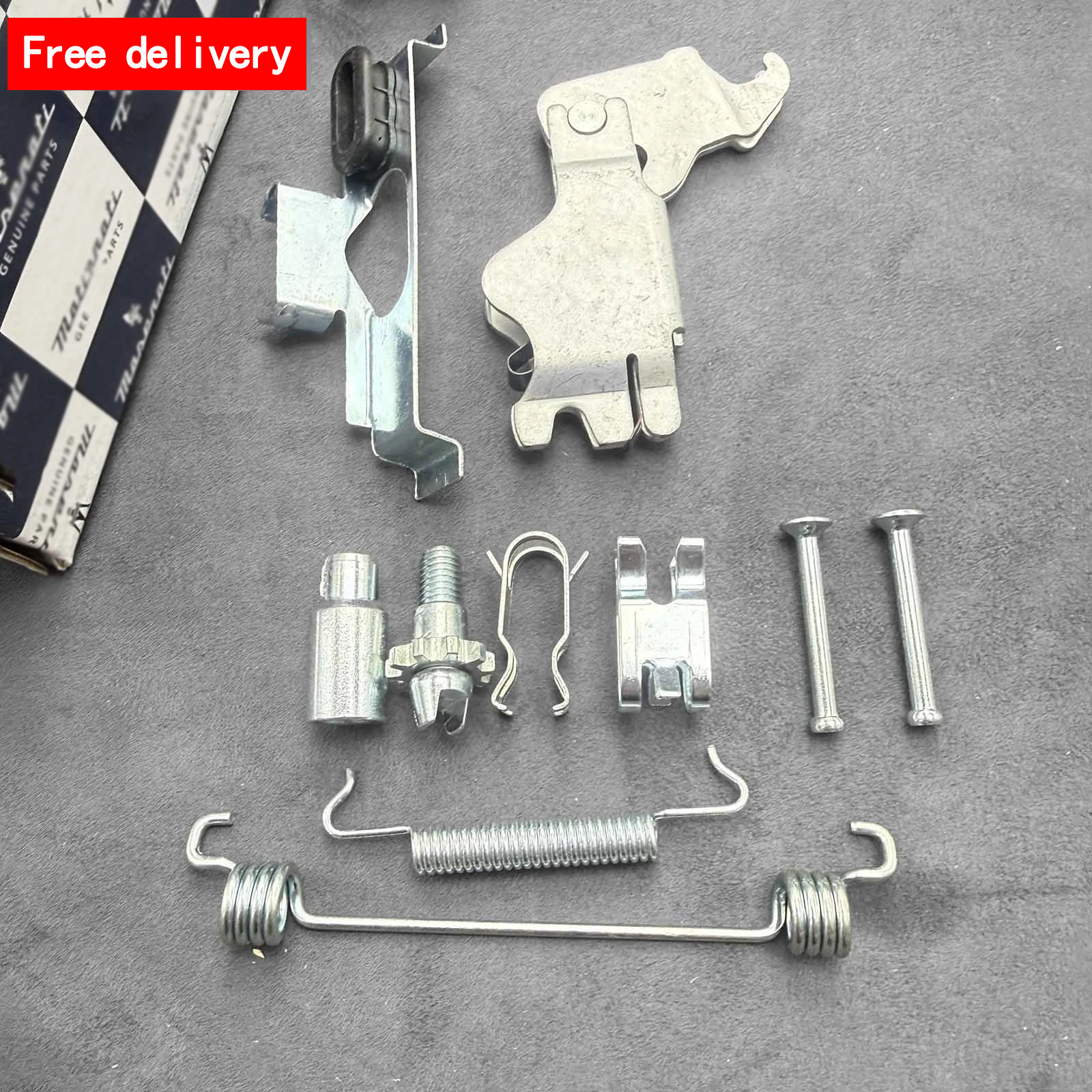 Maserati Ghibli 2014-2016 Parking brake shoes 2 pcs