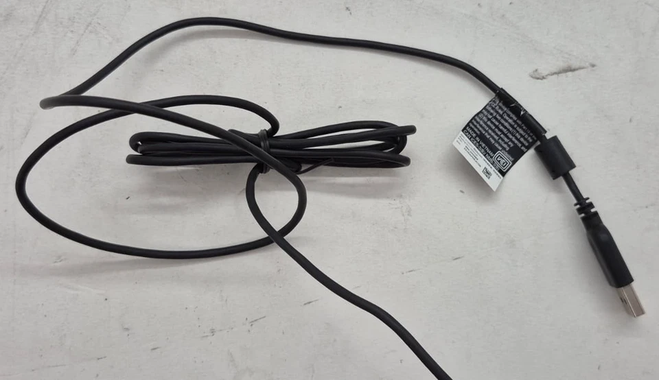 Logitech V-U0031 1080p Full HD Wide-Angle Lens USB Webcam W/ Shutter - Image 3 of 4