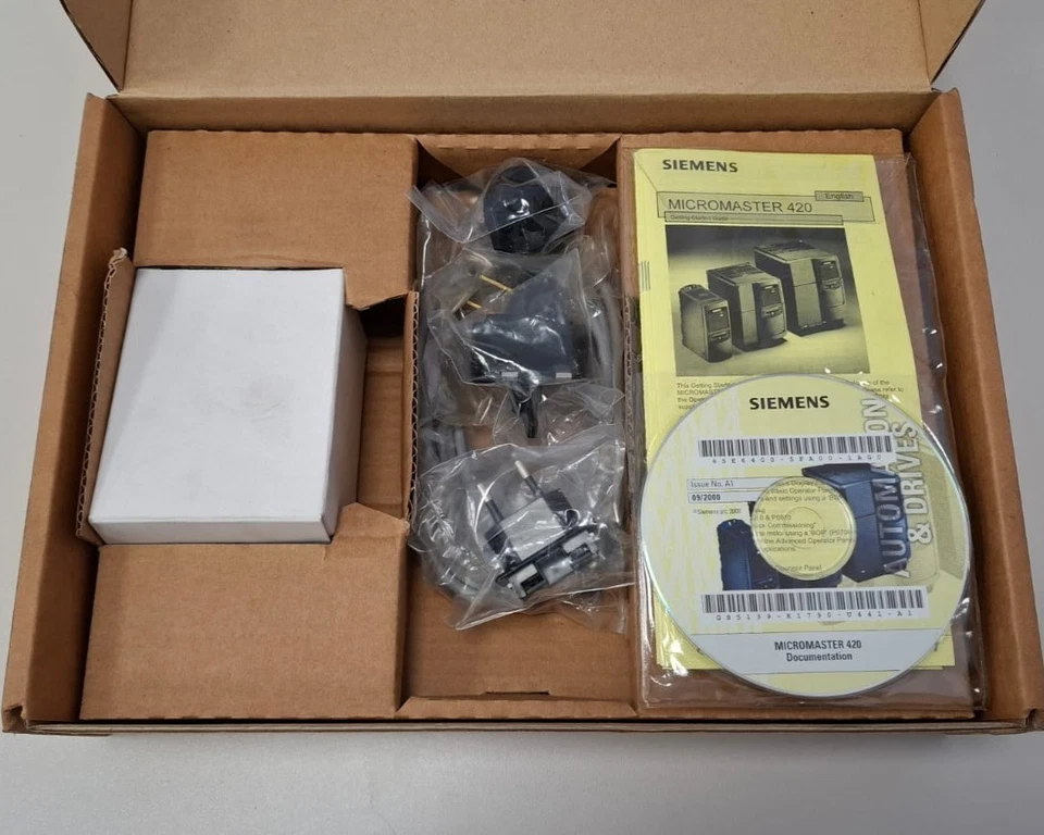 Siemens 6SE6400-0PA00-0AA0 MICROMASTER 4 PC - AOP Connection Kit - Bild 3 von 4