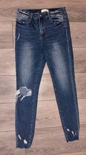 Vervet Women  s Denim Jeans Size 30 High Rise Distressed EUC