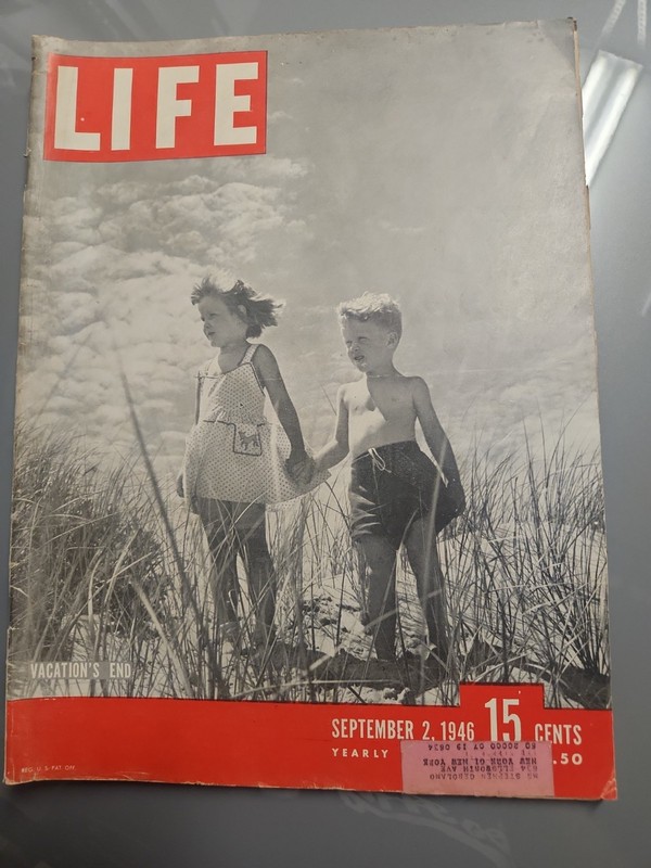 Life Magazine September 2 1946 80th Birthday Present Vacations End