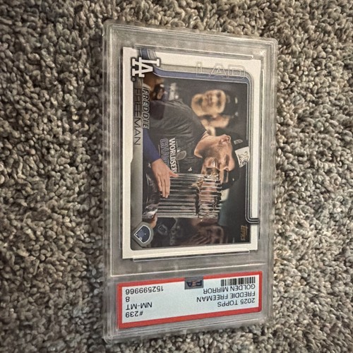 2025 Topps - Freddie Freeman #239 SSP Golden Mirror Image Variation PSA 8