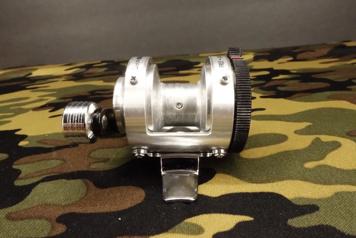 Daiwa Coronet M-5 One Piece Aluminum Frame Mini Fishing Reel