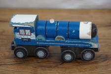 wooden train for train railway sets magnetic ends 0942