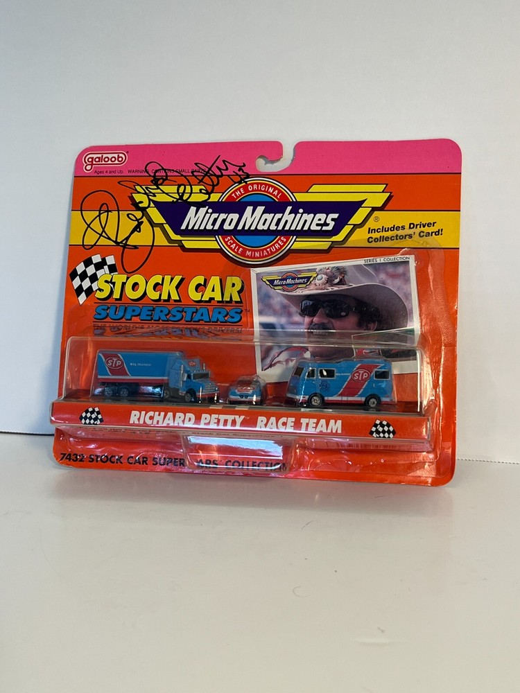 Stock Car Superstars Richard Petty Race Team - SIGNED - Galoob MICRO MACHINES 🔥