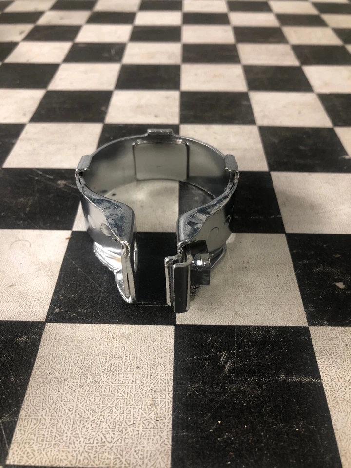 Yamaha XS1100 S XS400 1977-1981 OEM plata 3 banda silenciadora NOS abrazadera de escape Foto 3 de 4