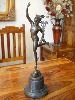 Estatua de Hermes bronce + mármol mensajero de los dioses Mercurio dios de la victoria escultura figura antigua