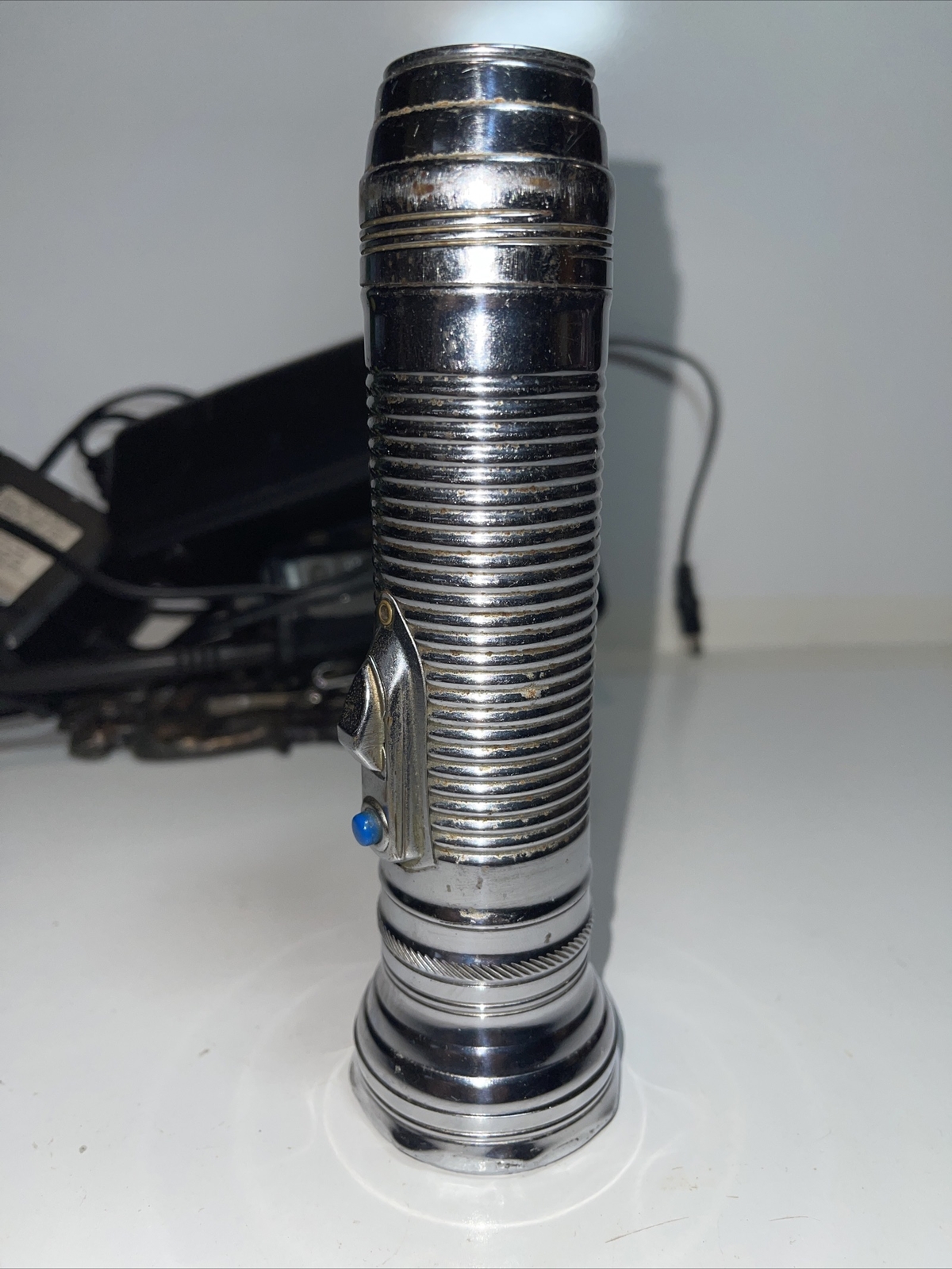 Picture 1 of 5