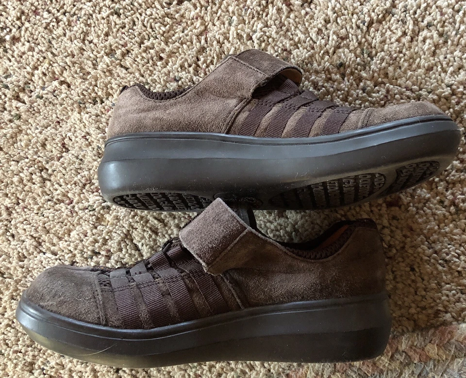 ¡CLASE! Zapatos informales de gamuza para mujer ROCKET DOG - talla US 6 M Foto 4 de 4