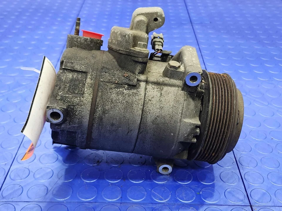 Conjunto de compresor de aire acondicionado Nissan 370Z 2009-2019 genuino OEM 92600-1CB0B Foto 2 de 4