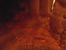 VINTAGE RICHIE ZISK BASEBALL GLOVE
