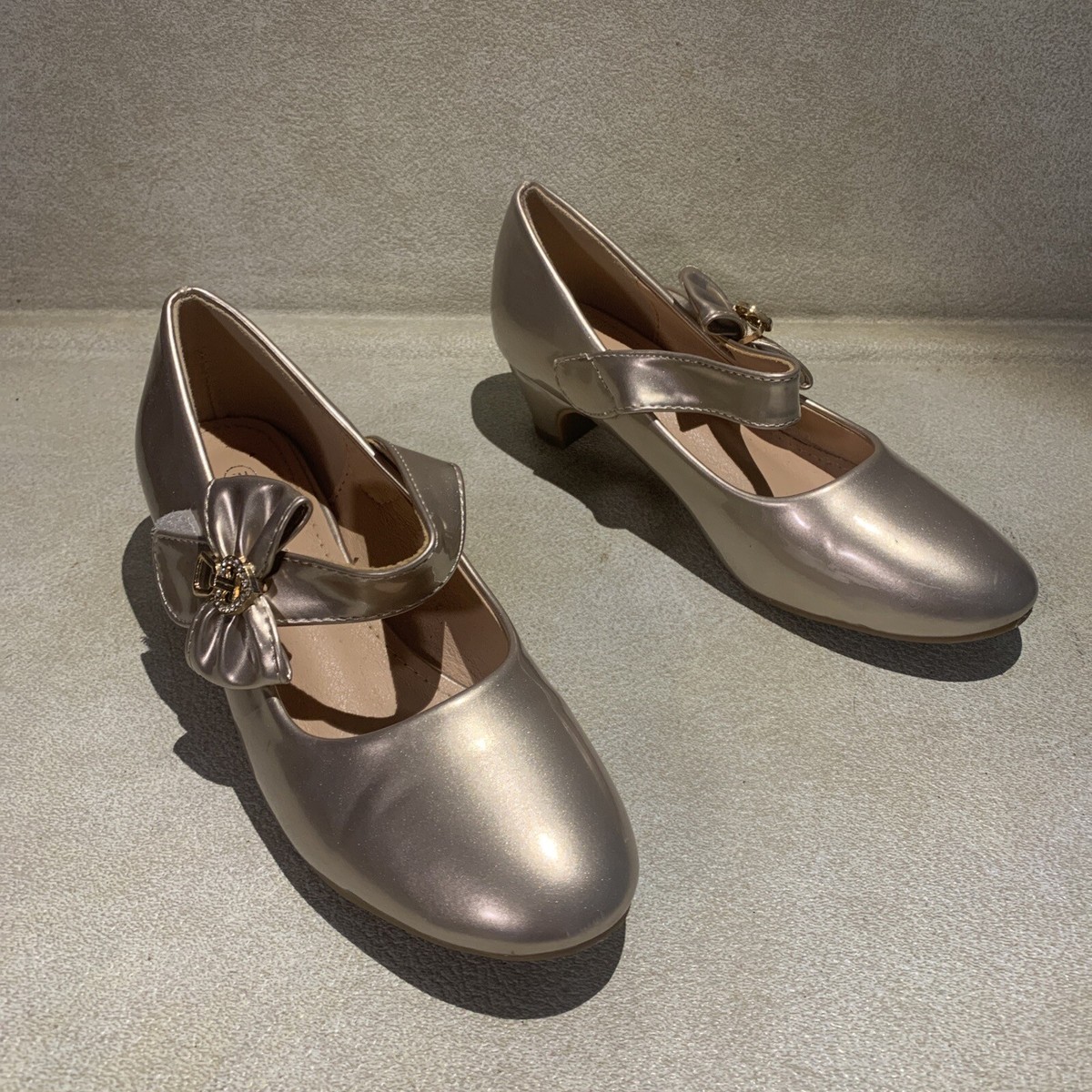 ADAMUMU Dress Shoes for Girls Size 3 Low Heels Princess Shoes Pink Rose Gold