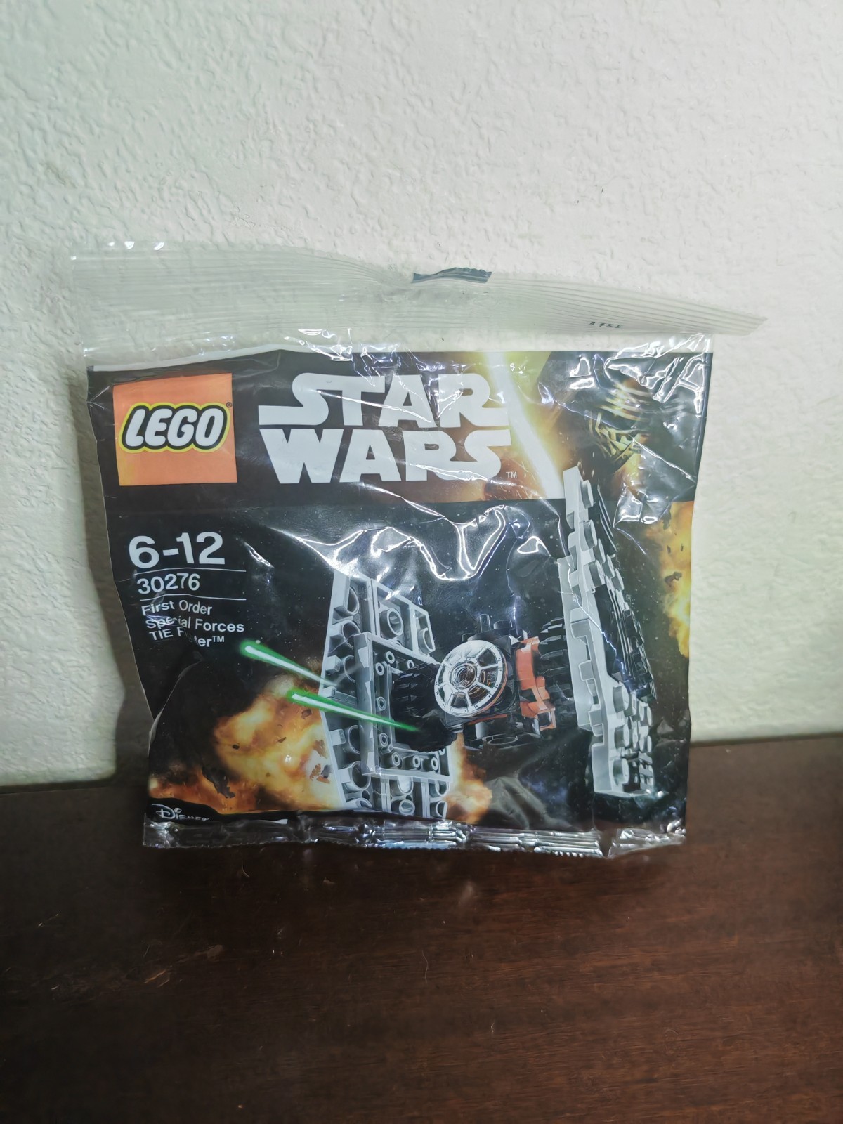 LEGO Star Wars: First Order Special Forces TIE fighter (30276)